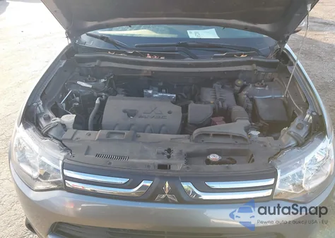 2014 Mitsubishi Outlander Se z USA, uszkodzony, nr VIN JA4AZ3A35EZ002425